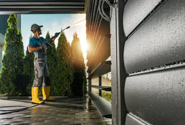 Best Fence Cleaning  in Kensington, NY
